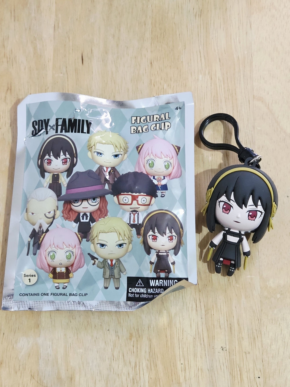 *4 for $30* Spy x Family Yor Forger Figural Keyring Bag Clip Keychain SpyXFamiy